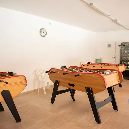 Flat With Hot Pool Apartment *