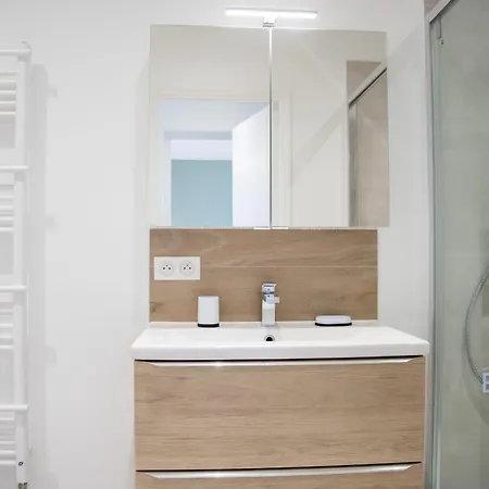 Apartman Flat With Hot Pool Juan-les-Pins