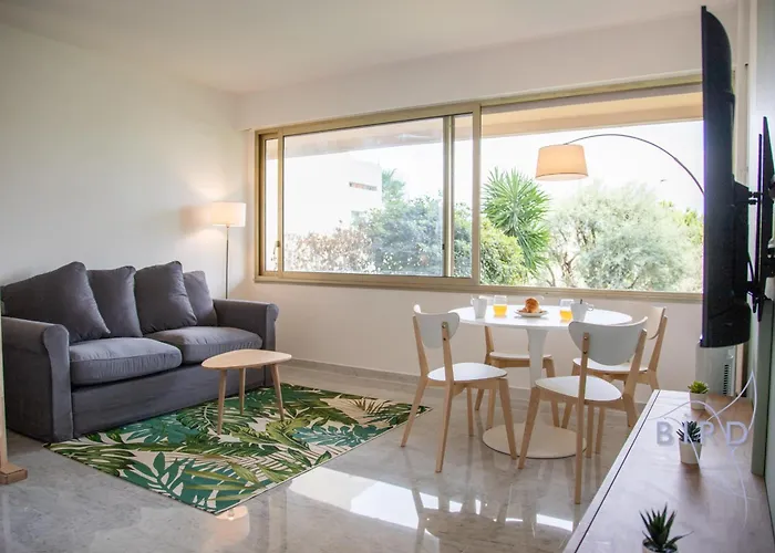 Apartment Flat With Hot Pool *