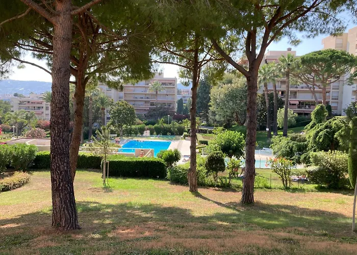 Apartment Flat With Hot Pool